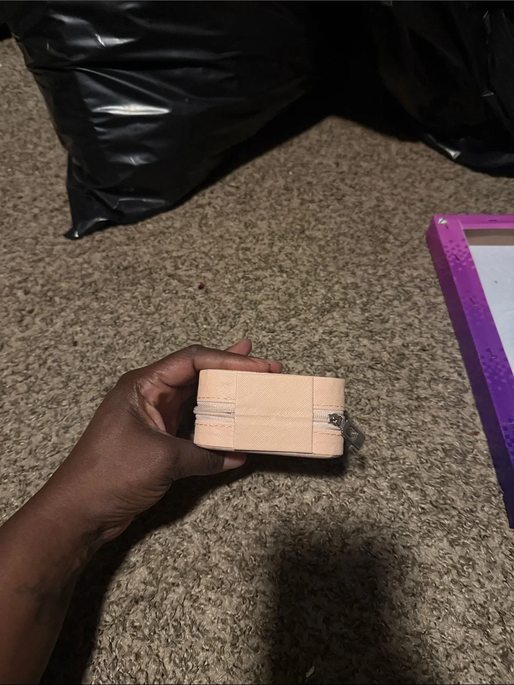 Compact Cream Jewelry and Card Organizer Case